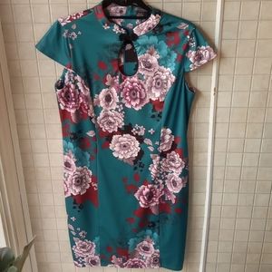 Flowered green ladies form fitting dress